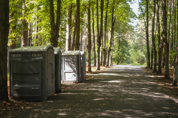 Portable Toilet Options We Offer in Lavaca, AR